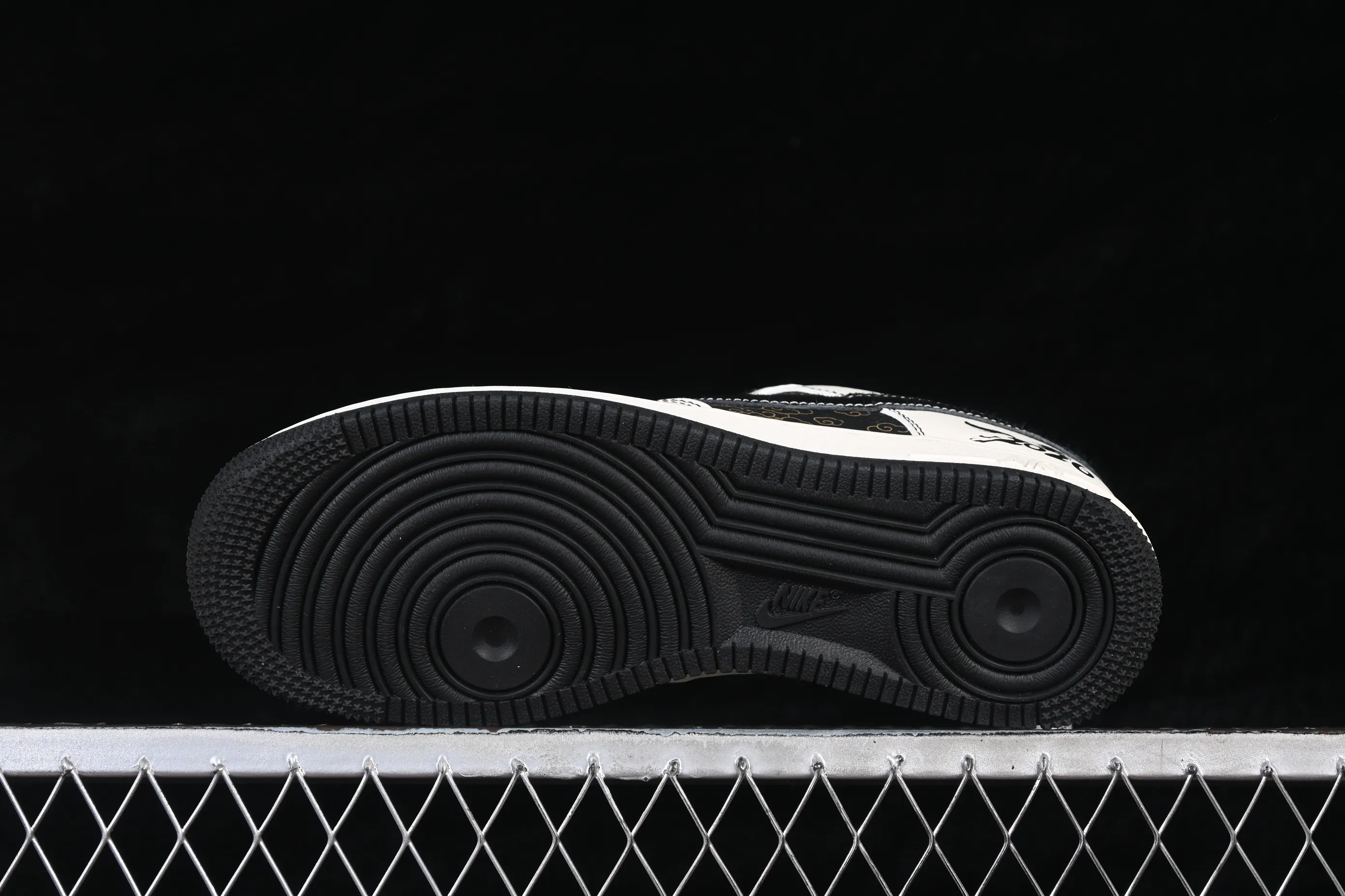 All categories Nk Air Force 1 Air Force series Nk Air Force 1 Low Air Force low-top Nike Air Force 1'07 Low Limited to the Year of the Horse, you will get rich soon Air Force 1 low-top casual sneakers QW5288-128